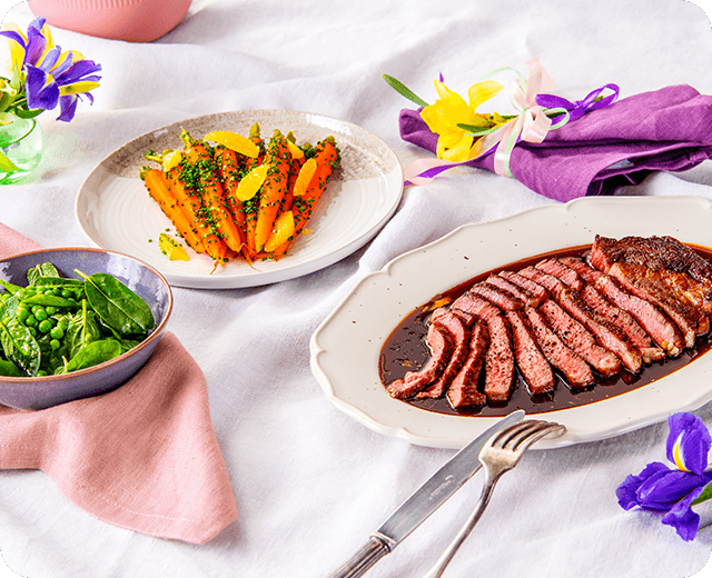 WAGYU RIB EYE STEAK S JARNÍ ZELENINOU A MÁTOVOU OMÁČKOU - Mobile