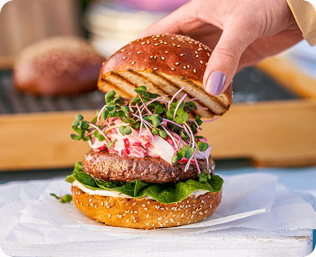 ANGUS BURGER S ŘEDKVIČKOVOU SALSOU - Mobile
